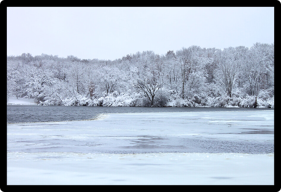 Winter scenery at Rock Cut State Park in northern Illinois.