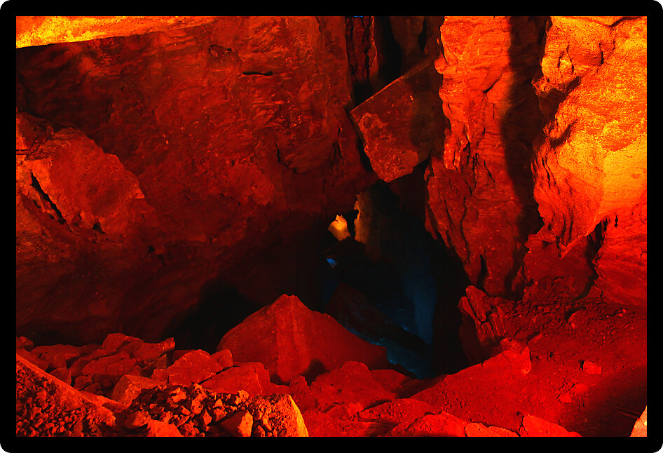 Amazing underground cave formations of Rickwood Caverns in Alabama.