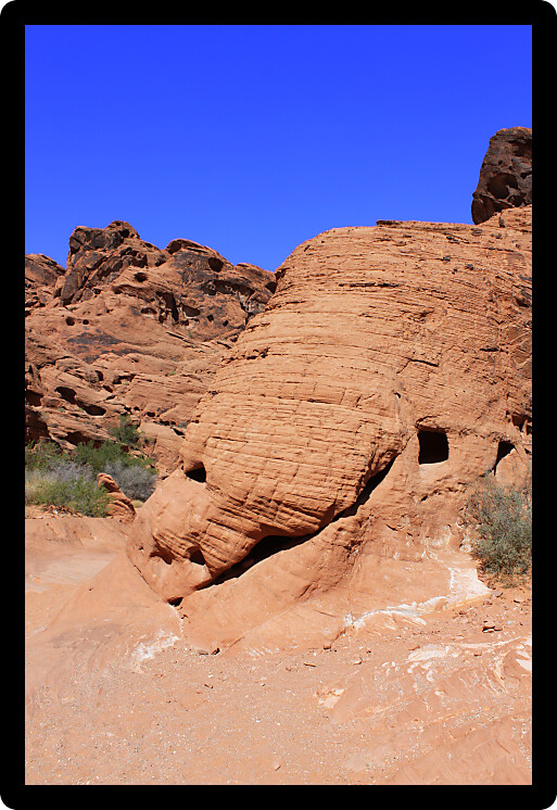 Amazing red rock formations at Valley of Fire State Park in Nevada.