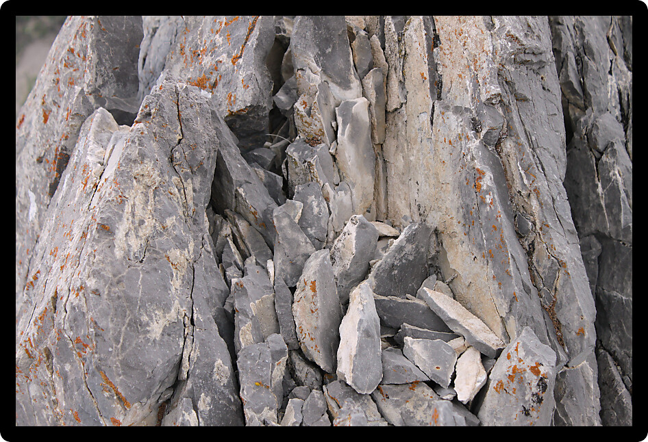 Large rocks found in the mountains of Nevada.