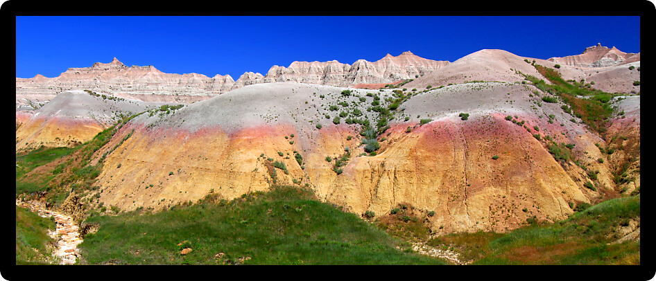 Beautiful mountains in the Badlands National Park in South Dakota.