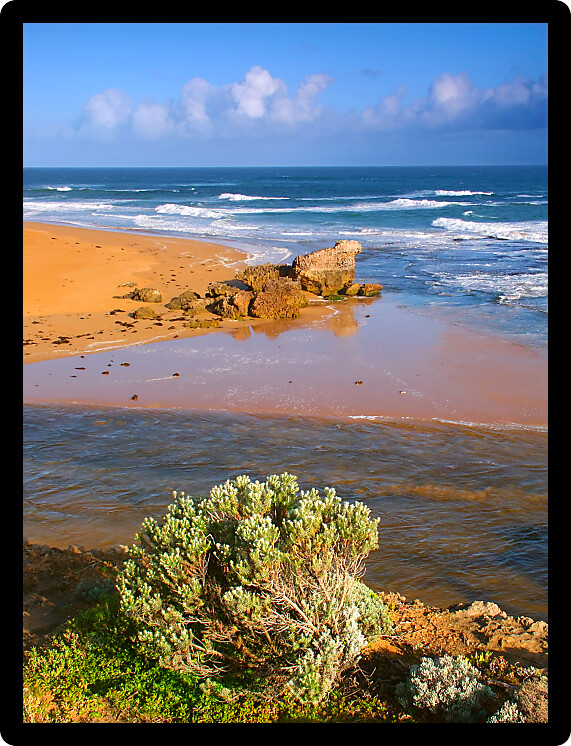 Hopkins River empties into the Pacific Ocean in southern Victoria Australia.
