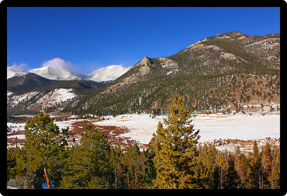 Winter Scenery of Rocky Mountain National Park in Colorado.